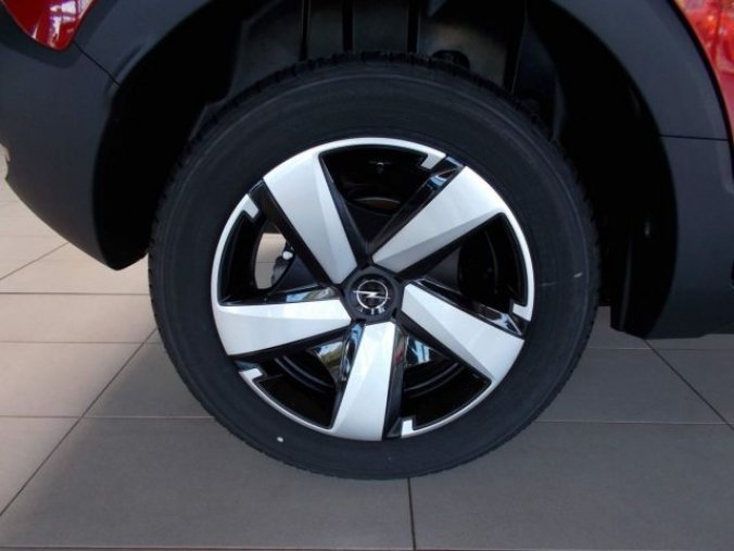 Opel Crossland X, Edition F 12 XHL (81kW / 110HP, barva červená