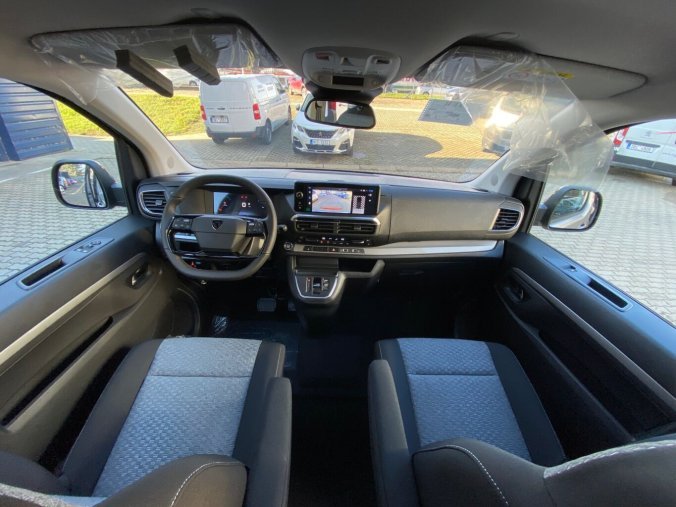 Peugeot Traveller, Peugeot Traveller Active Standard 2.0 BlueHDi 180 EAT8 - 5476, barva šedá