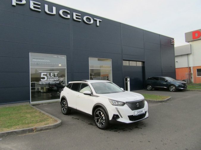 Peugeot 2008, ALLURE PACK 1.2 PT MAN6, barva bílá