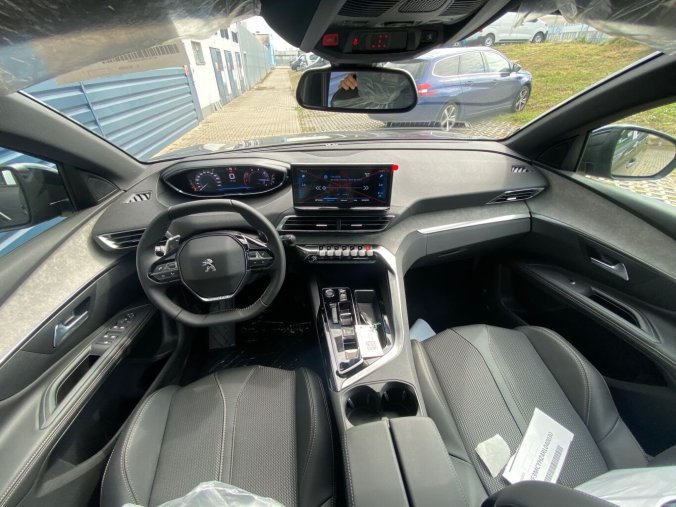 Peugeot 5008, Peugeot 5008  ALLURE PACK PureTech 130 MAN6 - 3105, barva šedá