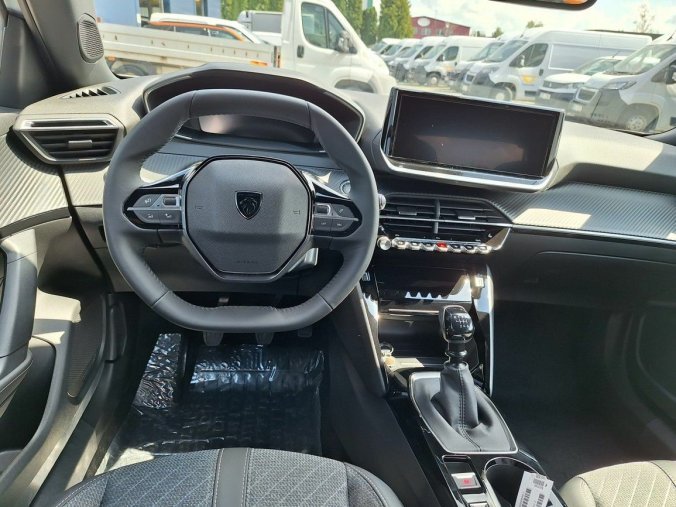 Peugeot 2008, Peugeot 2008 ALLURE PureTech 100 MAN6, barva bílá