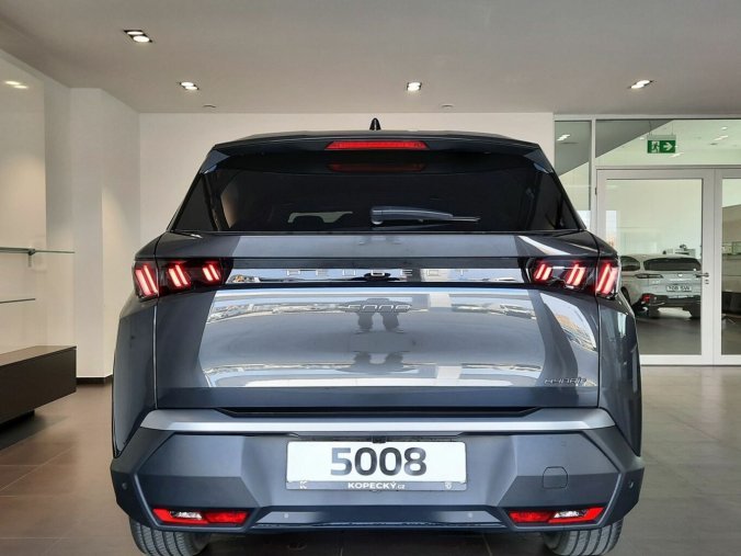 Peugeot 5008, Peugeot 5008 ALLURE Hybrid 136 e-DCS6, barva šedá