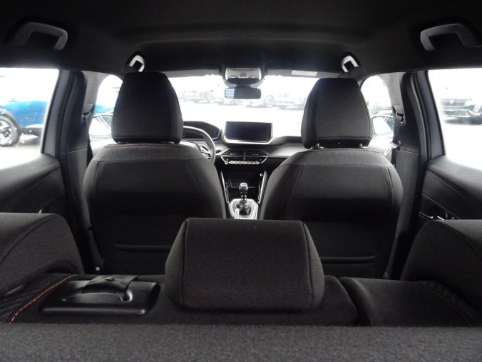 Peugeot 2008, Peugeot 2008 STYLE PureTech 100k S&S MAN6, barva bílá