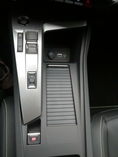 Peugeot 408, Peugeot 408 GT PT 130k EAT8, barva šedá