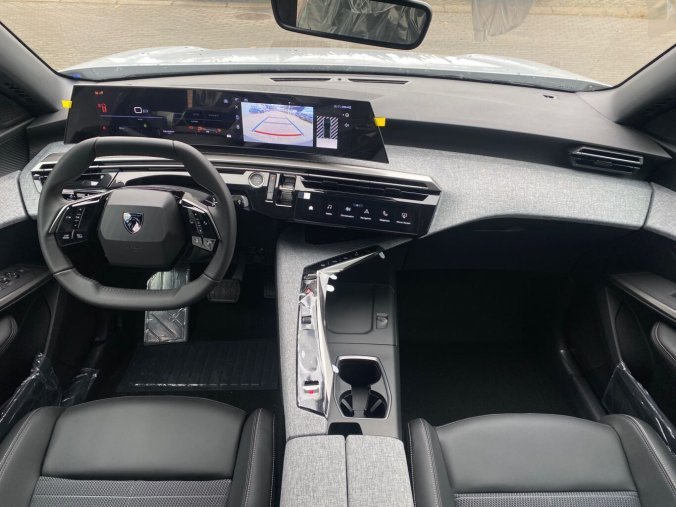 Peugeot 3008, Peugeot 3008 ALLURE Hybrid 136 e-DCS6 - CELOROČNÍ PNEU- 1072, barva bílá