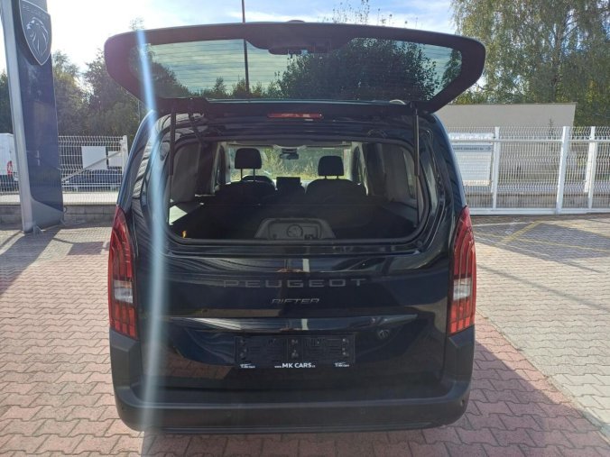 Peugeot Rifter, Peugeot Rifter Long Allure 1.5 HDI 130k, barva černá