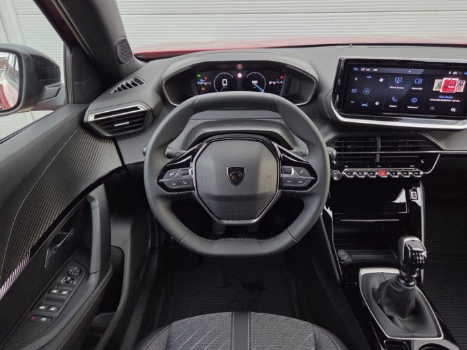 Peugeot 2008, Peugeot 2008 ALLURE 1.2 PT 100k MAN6, barva červená