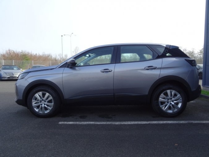 Peugeot 3008, Active P. 1.2 PureTech 130k, barva šedá