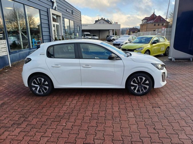 Peugeot 208, Peugeot 208 STYLE Turbo 100 MAN6, barva bílá