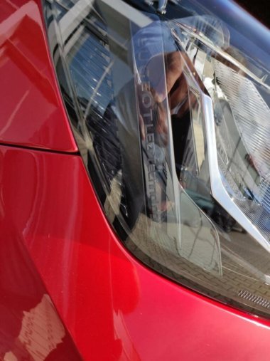 Peugeot 2008, Peugeot 2008 ALLURE 1.2 136k HY AUTOMAT, barva červená