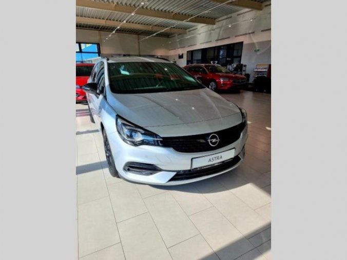 Opel Astra, ST Ultimate 1.2T (107kW) MT6, barva stříbrná