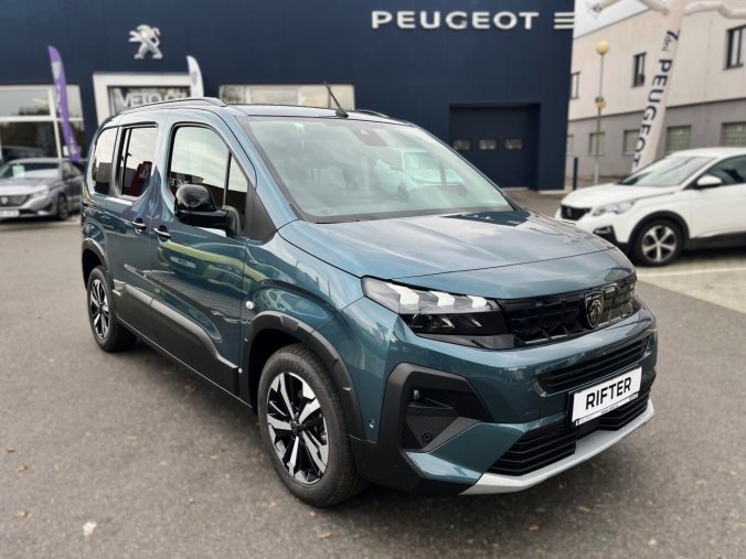 Peugeot Rifter, Peugeot Rifter GT BlueHDi 130 S&S EAT8, barva modrá