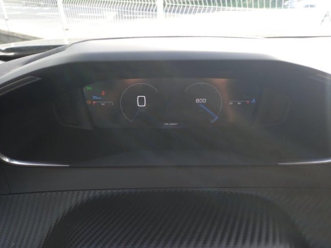 Peugeot 2008, Peugeot 2008 ALLURE Turbo 100 MAN6, barva šedá