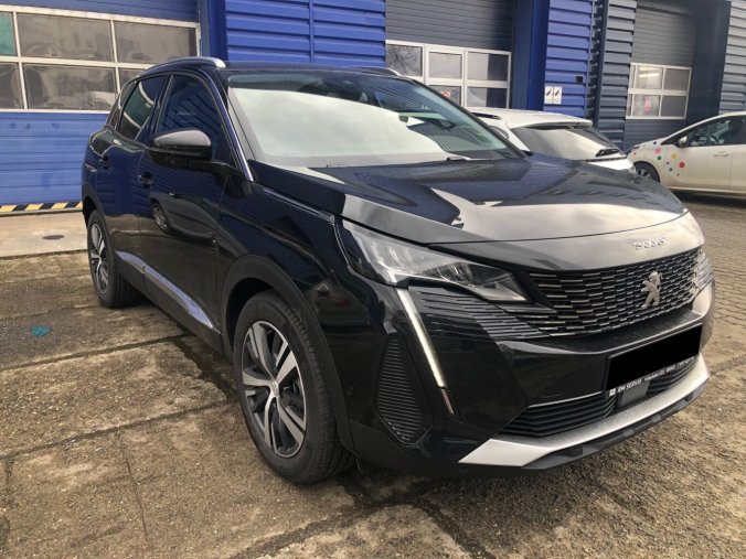 Peugeot 3008, ALLURE PACK 1.5 BlueHDi 130 S&S EAT8 Grip Control - N370, barva černá