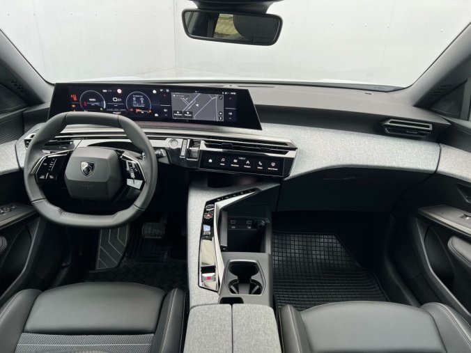 Peugeot 3008, Peugeot 3008 ALLURE Hybrid e-DCS6 1,2, barva bílá