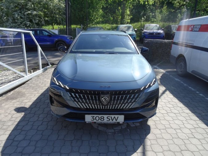 Peugeot 308, Peugeot 308 SW GT Elektromotor 115 kW / 156 k (Baterie 58 kWh), barva modrá