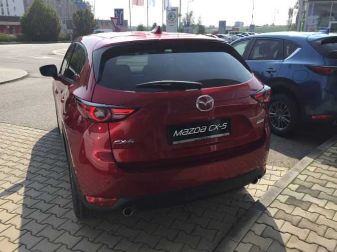 Mazda CX-5, 2,5 Skyactiv-G194 A/T, barva červená