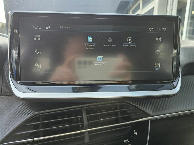 Peugeot 208, Peugeot 208 STYLE 1.2 PT 100K MAN6, barva bílá