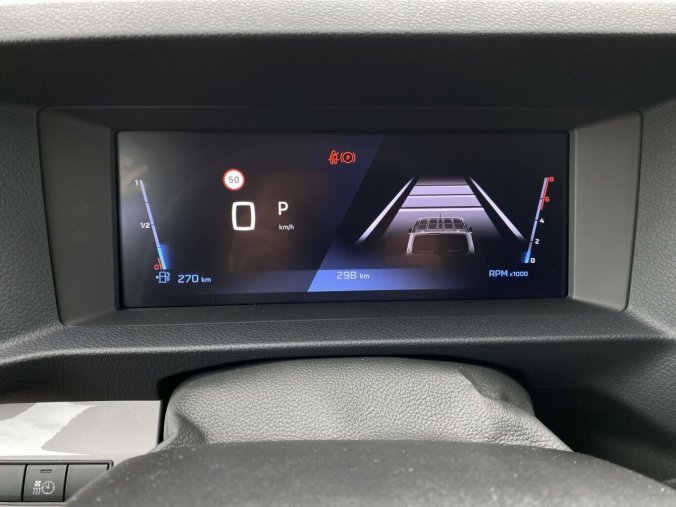 Peugeot Traveller, Peugeot Traveller Allure Long 2.0BlueHDi 180EAT8, barva zelená