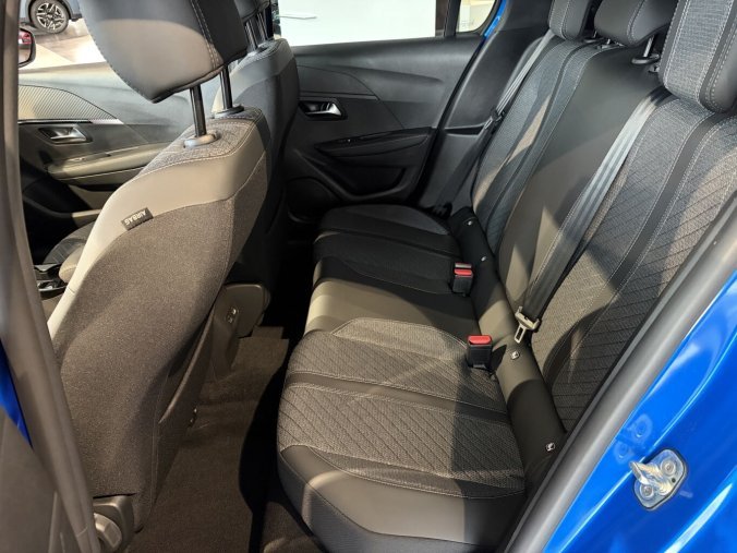 Peugeot 208, Peugeot 208 ALLURE Turbo 100 MAN6 - KAMERY - ZÁRUKA 7LET/80.000KM - 2723, barva modrá