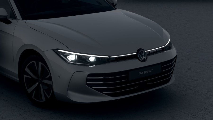 Volkswagen Passat, Passat Business 1,5 eTSI 110 kW mHEV, barva bílá