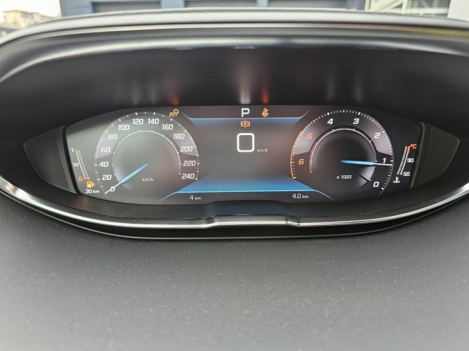 Peugeot 5008, Peugeot 5008 ALLURE PACK 1.5 BHDi 130K EAT8, barva bílá
