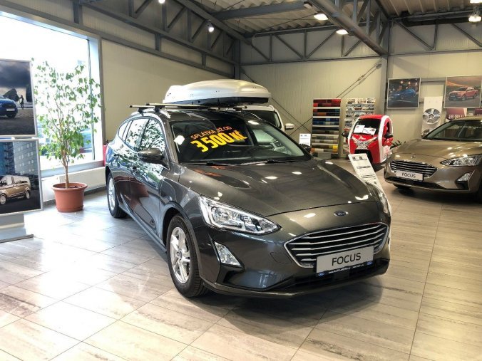Ford Focus, kombi, Trend Edition 1.0 EcoBoost,125k, barva šedá