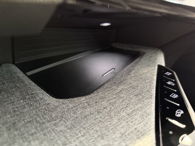 Peugeot 5008, Peugeot 5008 ALLURE, Automat, GRIP Control, barva modrá