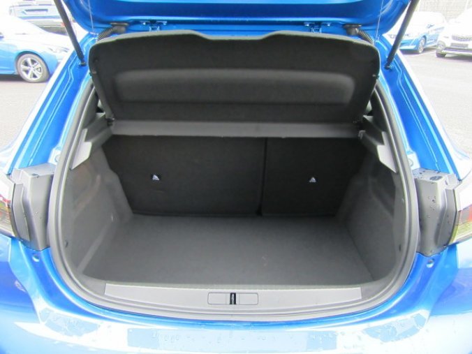 Peugeot 208, ALLURE PACK 1.2 PureTech MAN6, barva modrá