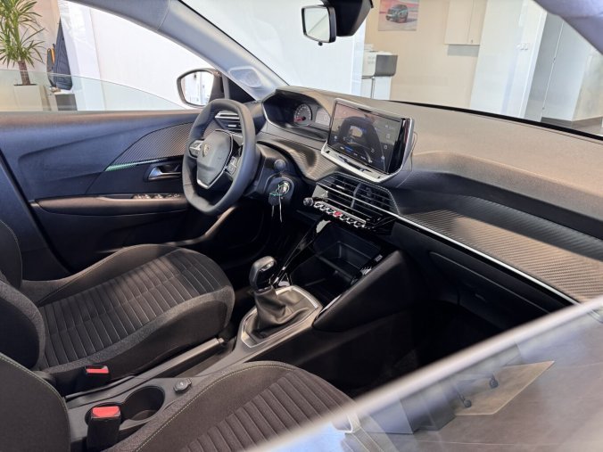 Peugeot 208, Peugeot 208 STYLE, 100 koní, zadní senzory, barva bílá