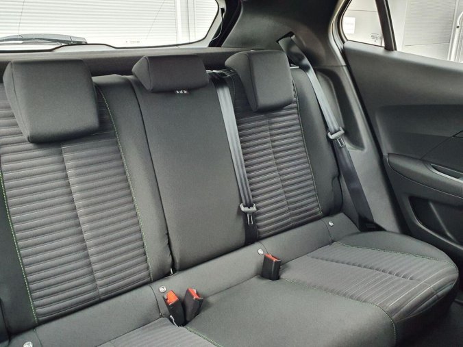 Peugeot 2008, Peugeot 2008 BUSINESS T 100k MAN6, barva bílá
