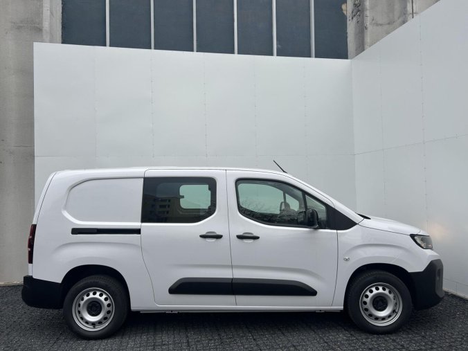 Peugeot Partner, Peugeot Partner Polocombi L2 1000 1.5 HDi 100k, barva bílá