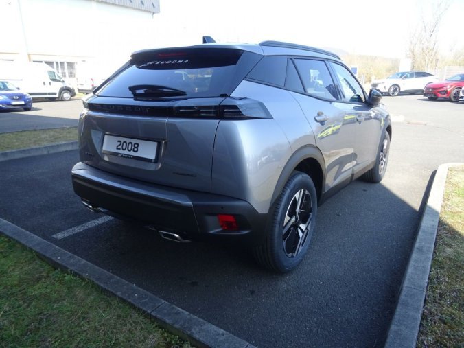 Peugeot 2008, Peugeot 2008 ALLURE Hybrid 145k e-DCS6, barva stříbrná