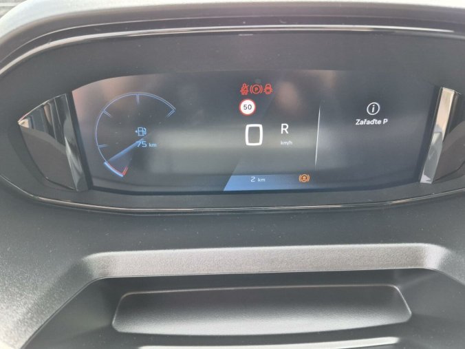 Peugeot Rifter, Peugeot Rifter GT BlueHDi 130 S&S EAT8, barva modrá
