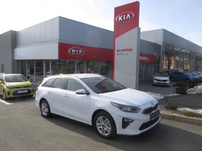 Kia Ceed, 1.5 T-GDi TOP, barva bílá