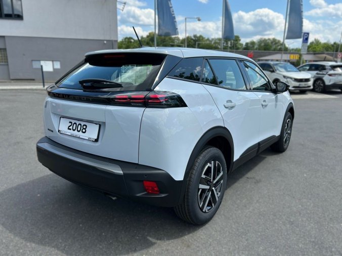 Peugeot 2008, Peugeot 2008 STYLE PureTech 100 MAN6, barva bílá
