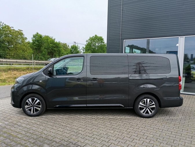 Peugeot Traveller, Peugeot Traveller Active Long 2.0 BlueHDi 180, barva šedá