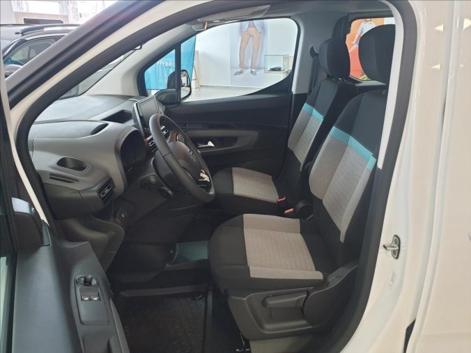 Citroën Berlingo, 1.5 BlueHDi 100 S&S MAN6 FEEL PROFI N1, barva neuvedeno