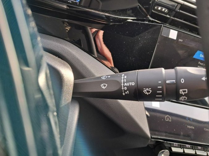 Peugeot 308, Peugeot 308 308 SW ALLURE Hybrid 136 e-DCS, barva modrá