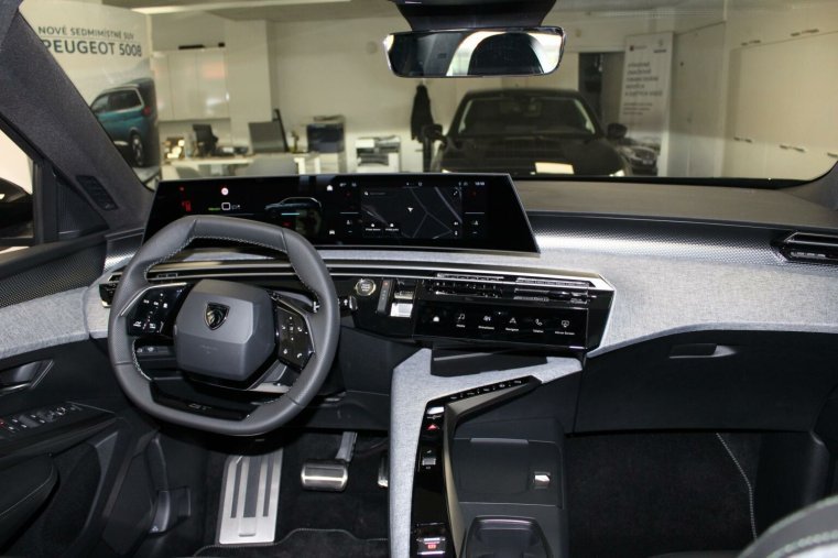 Peugeot 5008, Peugeot 5008 GT Plug-in HYBRID 195k e-DCS7, barva šedá