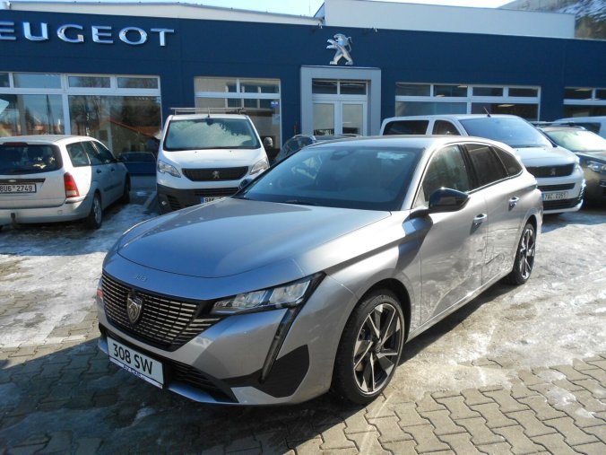 Peugeot 308, Peugeot 308 SW STYLE BlueHDi 130 S&S EAT8, barva oranžová
