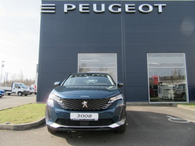 Peugeot 3008, Active Pack 1.2 PureTech 130k, barva modrá