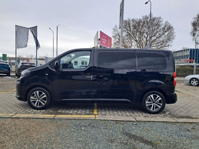 Peugeot Traveller, Peugeot Traveller Allure L2 2.2 BlueHDi 180 S&am, barva černá