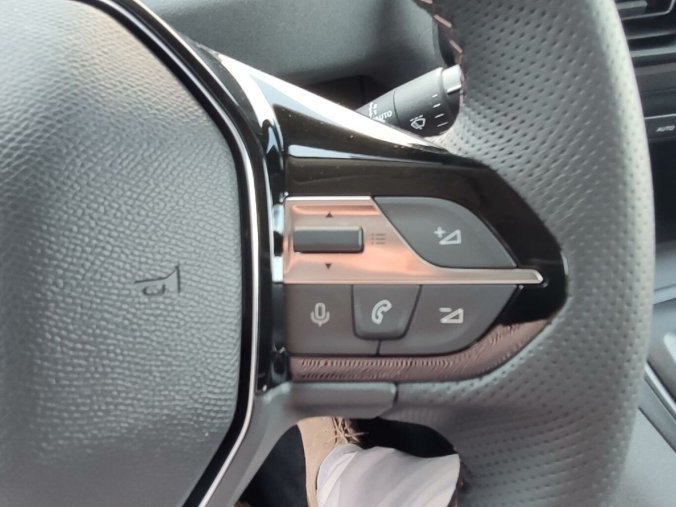 Peugeot Rifter, Peugeot Rifter GT 1.5 HDI 130k AUT8, barva stříbrná