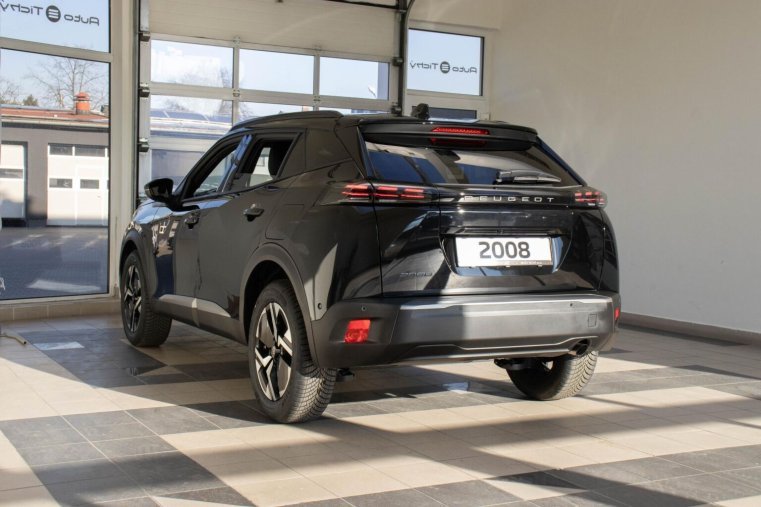 Peugeot 2008, Peugeot 2008 ALLURE PureTech 100 MAN6, barva černá