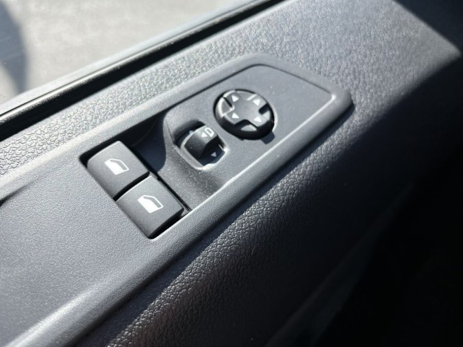 Peugeot Traveller, Peugeot Traveller Active L3 2,2 HDi 180k EAT8, barva bílá