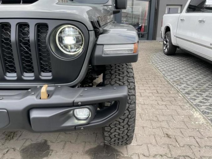 Jeep Wrangler, Unlimited Rubicon 392, barva šedá