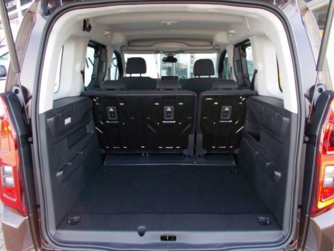 Opel Combo, Life Enjoy L1H1 standard D15DT, barva hnědá