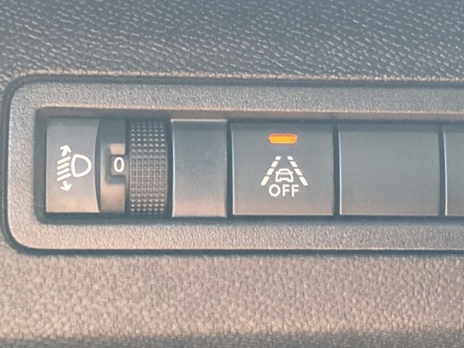 Peugeot 5008, Peugeot 5008 ACTIVE PACK PureTech 130 S&S MAN6, barva modrá