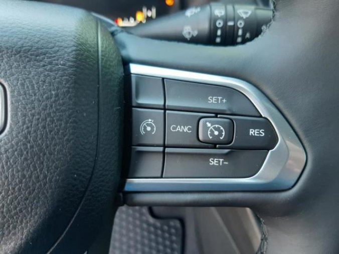 Jeep Compass, 1.3 130 PS NIGHT EAGLE manuál, barva modrá